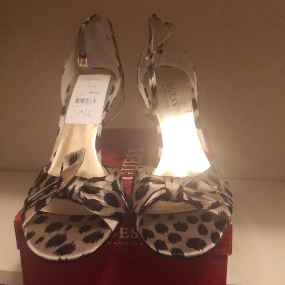 Guess satin stilettos, leather sole.